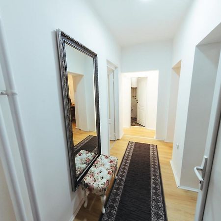 Sunny Apartment Kragujevac Eksteriør bilde